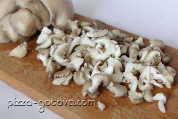 нарезанные грибы